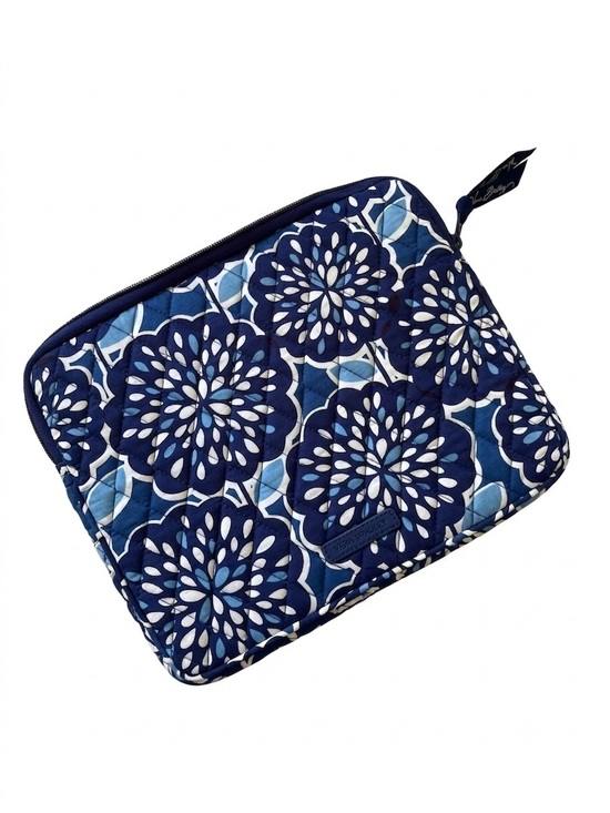 Vera Bradley Other - Vera Bradley Petal Splash Quilted Tablet Sleeve Case - NWOT